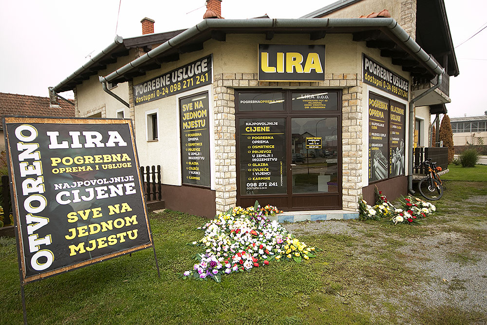 Pitomača sahrane